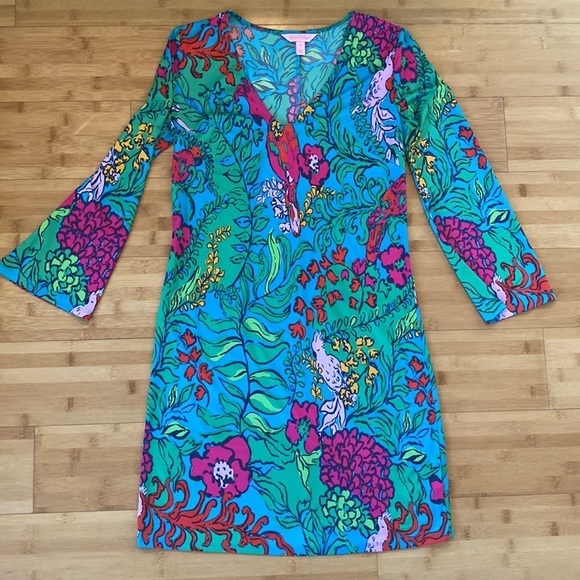 Lilly Pulitzer McFarland Dress - Size XS V-neck with Bell Sleeves. Exc Cond - Picture 2 of 10